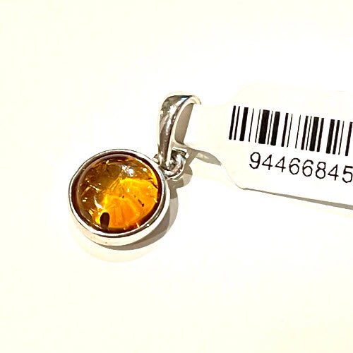 Round Shape Baltic Amber Pendant in Sterling Silver - 126